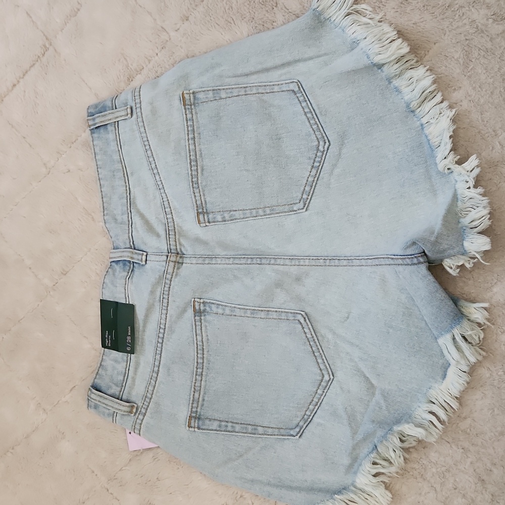Wild Fable High Rise Shorts - Picture 3 of 5